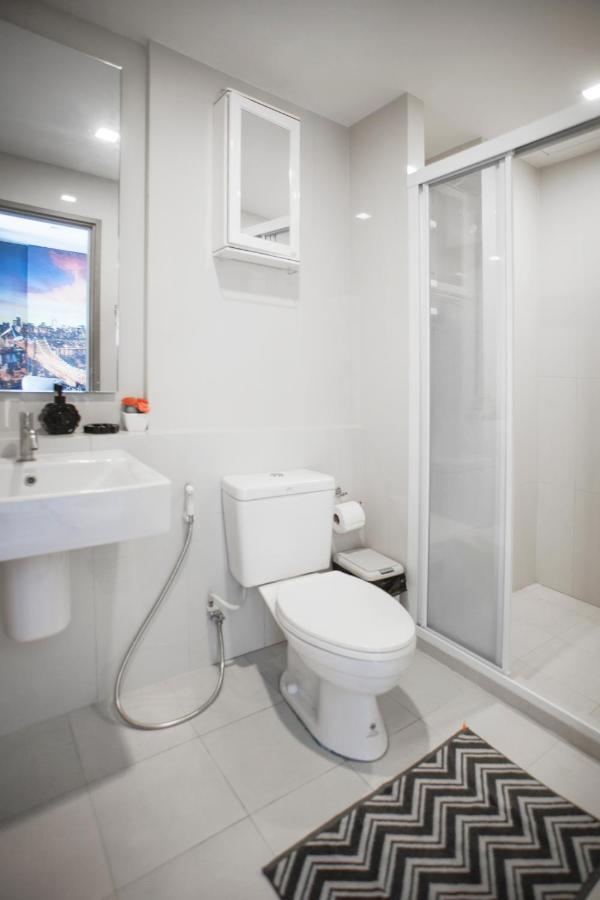 The Base Central Apartments Паттая Екстер'єр фото